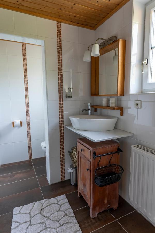 Privatzimmer Haring Kitzeck im Sausal Exterior photo